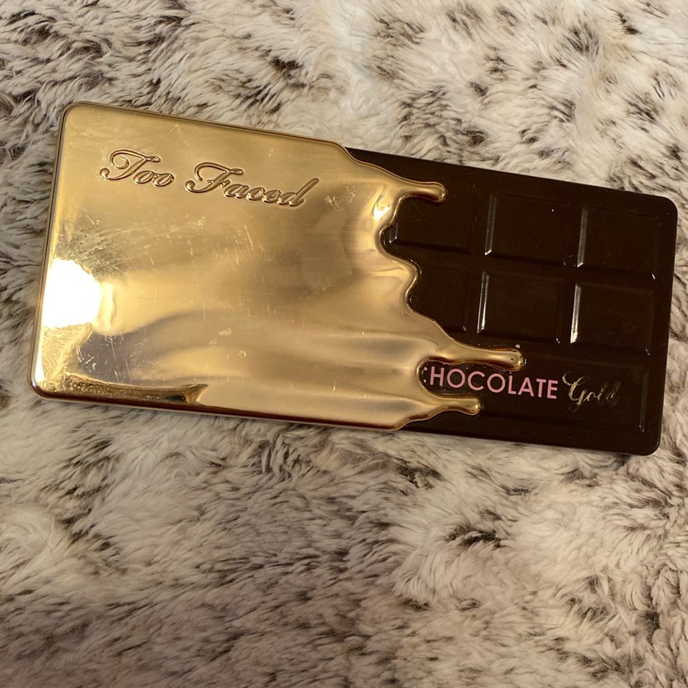 Too Faced Chocolate Gold eyeshadow Palette